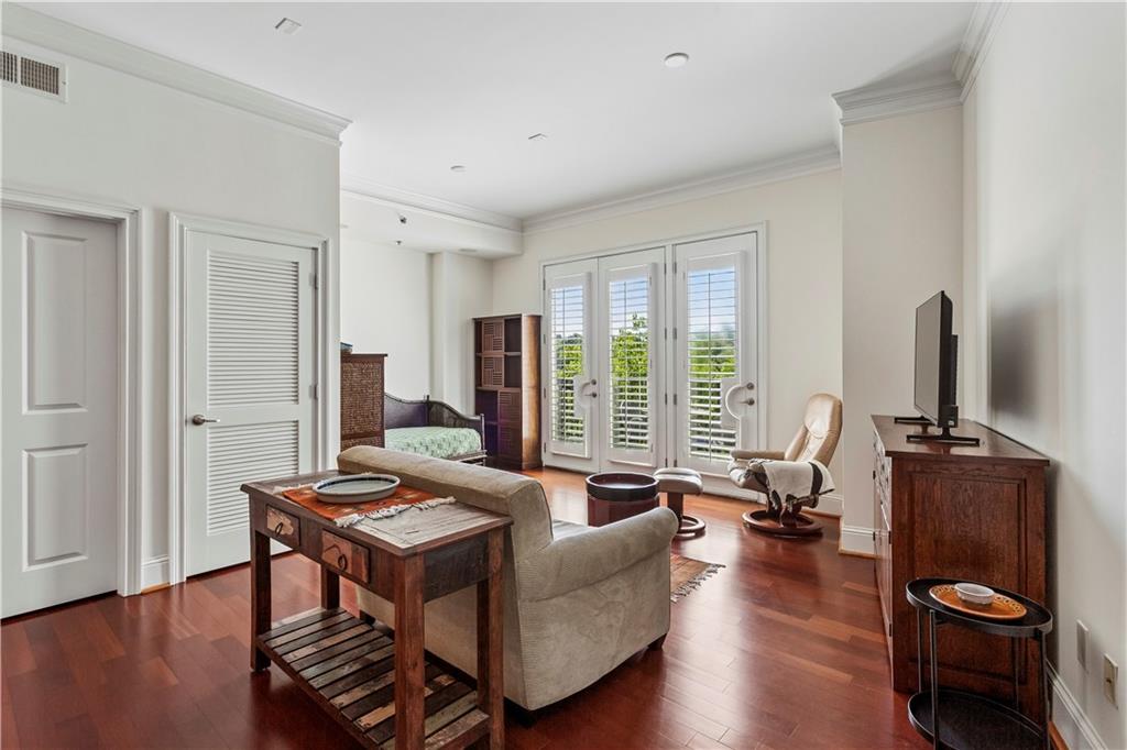 2277 Peachtree Road NE 501