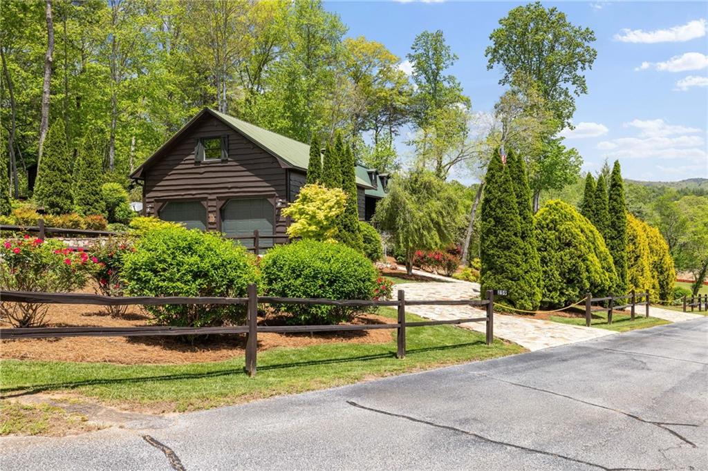 259 Eagle Chase Circle, Dillard, Georgia image 8