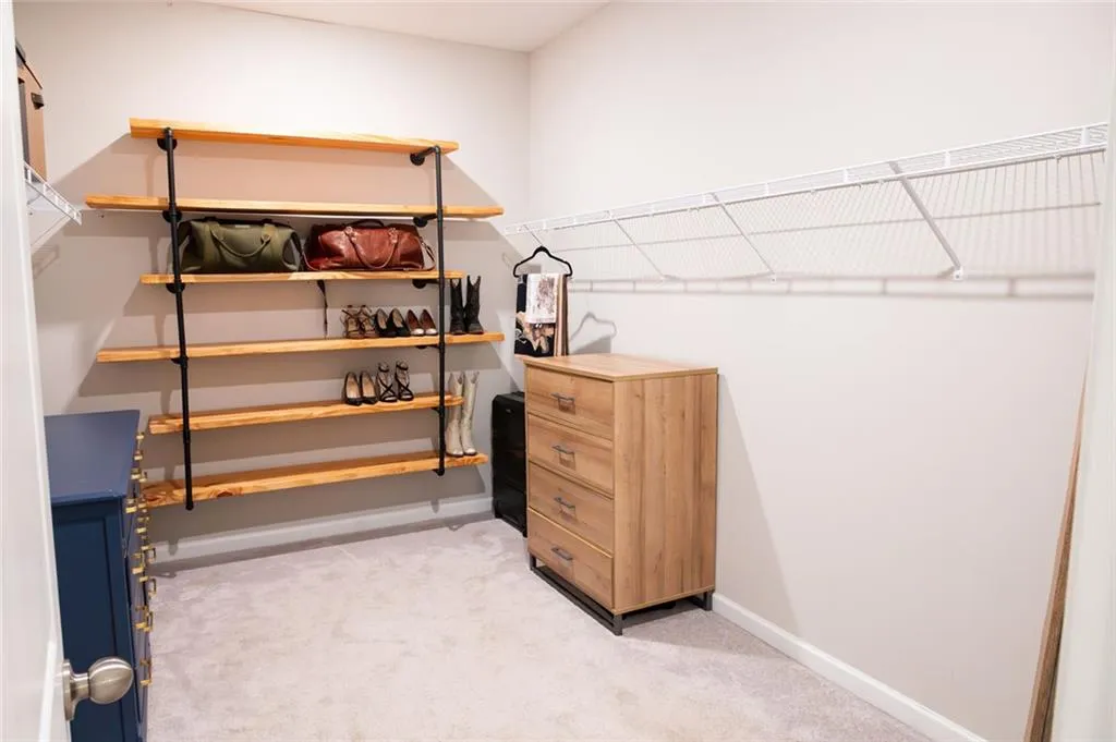 Alpharetta, Georgia 30009, United States, 3 Bedrooms Bedrooms, ,3 BathroomsBathrooms,Residential,Coming Soon,219409