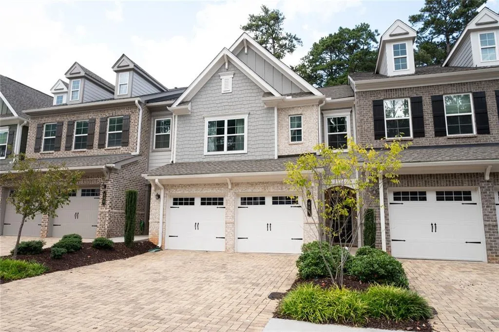 Alpharetta, Georgia 30009, United States, 3 Bedrooms Bedrooms, ,3 BathroomsBathrooms,Residential,Coming Soon,219409