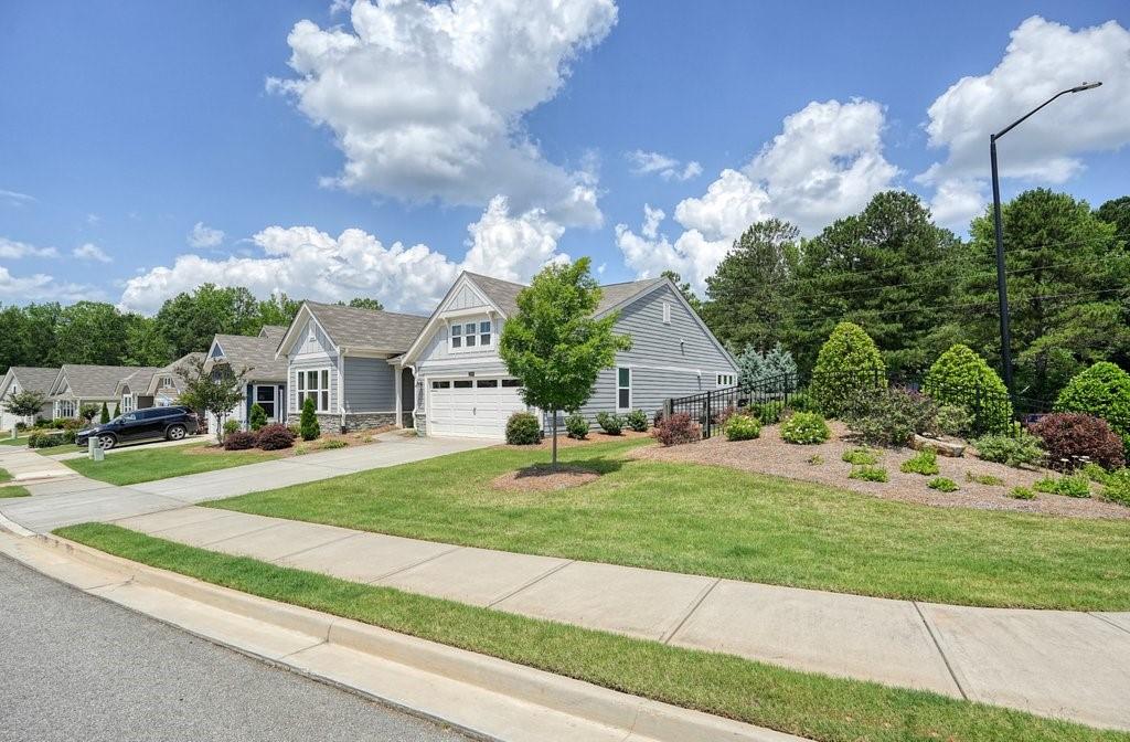 209 Aspen Way
