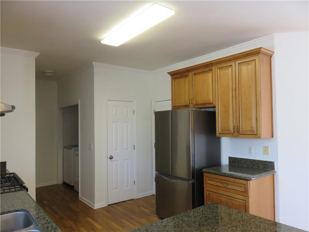 9560 Knollcrest Boulevard, Alpharetta, Georgia image 12