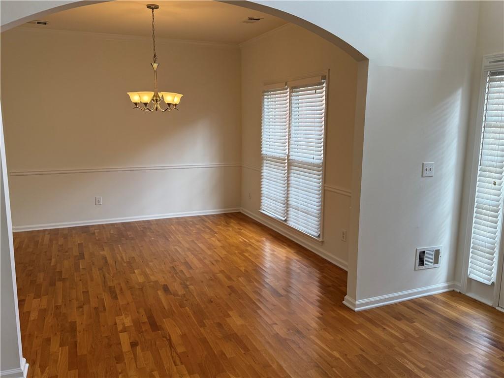 9560 Knollcrest Boulevard, Alpharetta, Georgia image 5