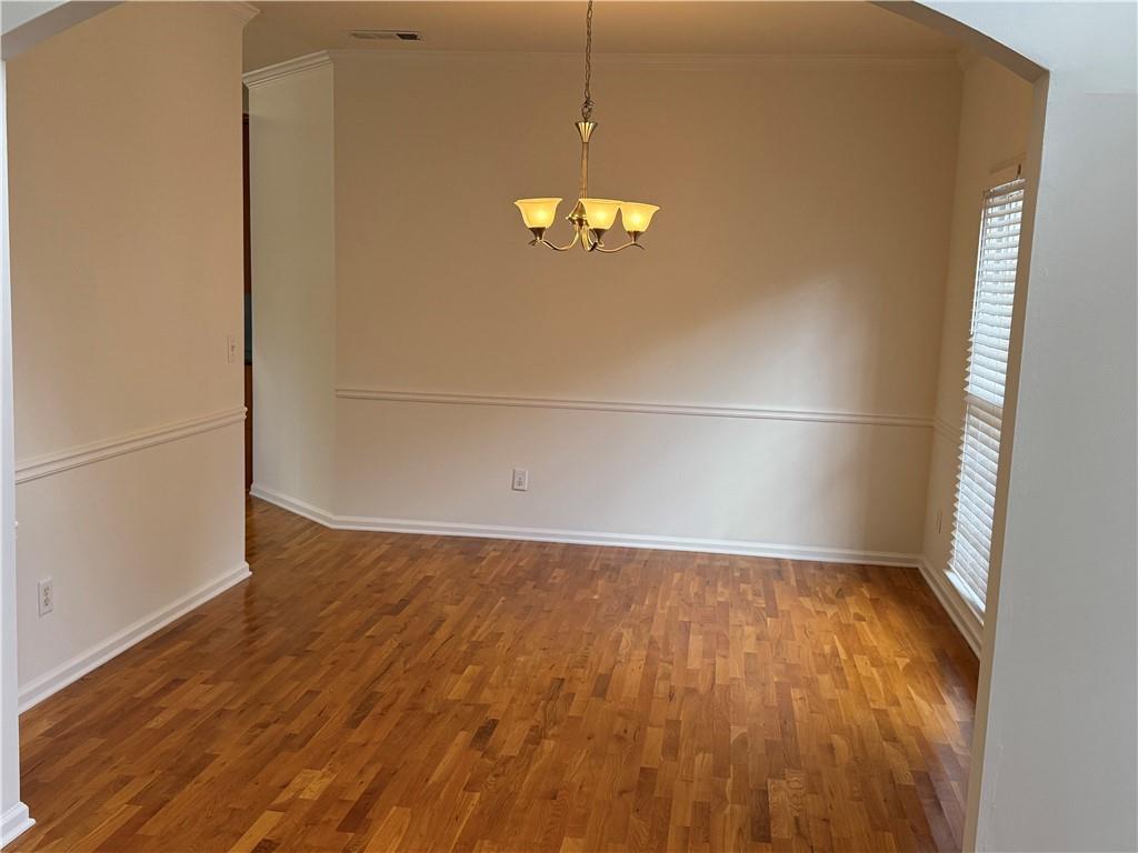 9560 Knollcrest Boulevard, Alpharetta, Georgia image 4