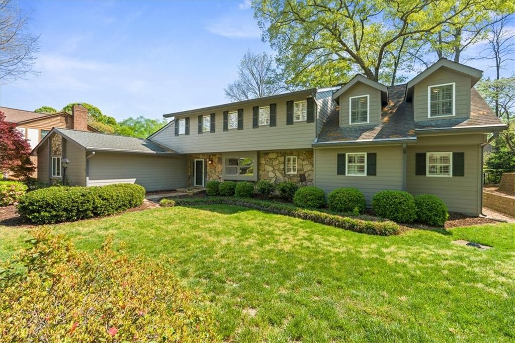 3312 Hunterdon Way SE