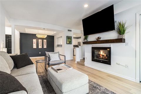 Photo of 220 Renaissance Parkway NE #1211, Atlanta, GA 30308 (MLS # 7675000)