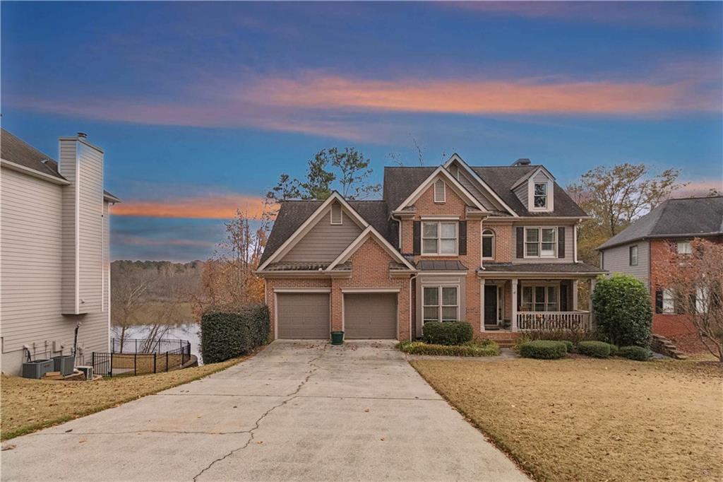 325 Morning Mist Walk