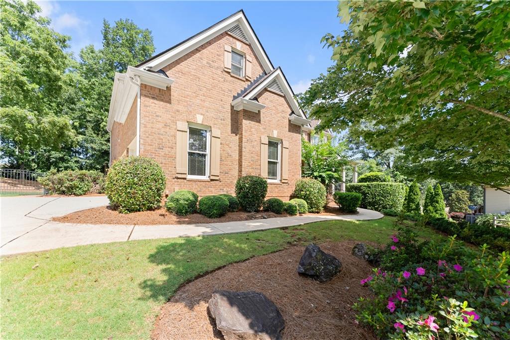 6120 Briarpatch Court