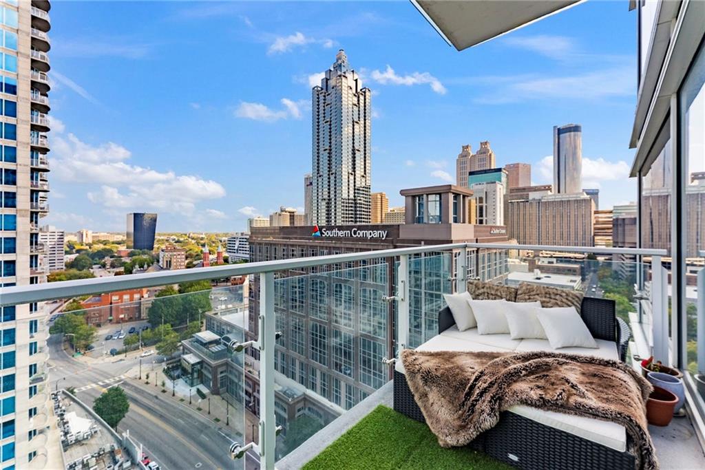 W Residences - Residential