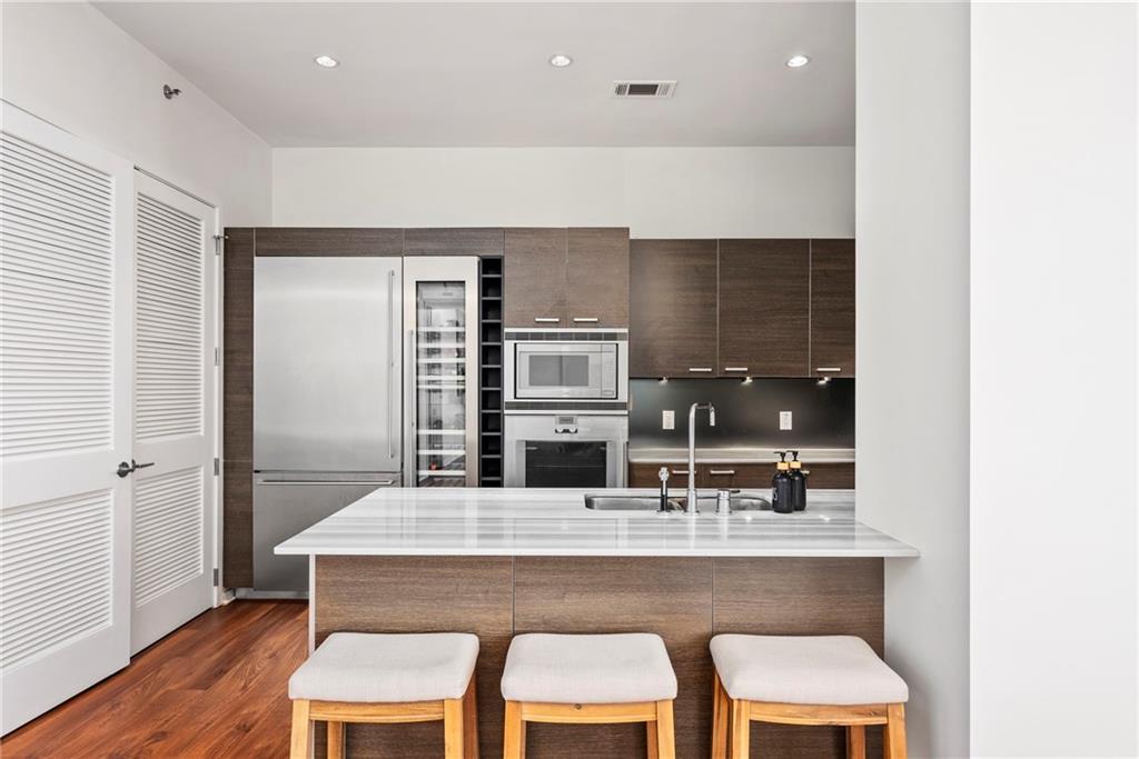 W Residences - Residential