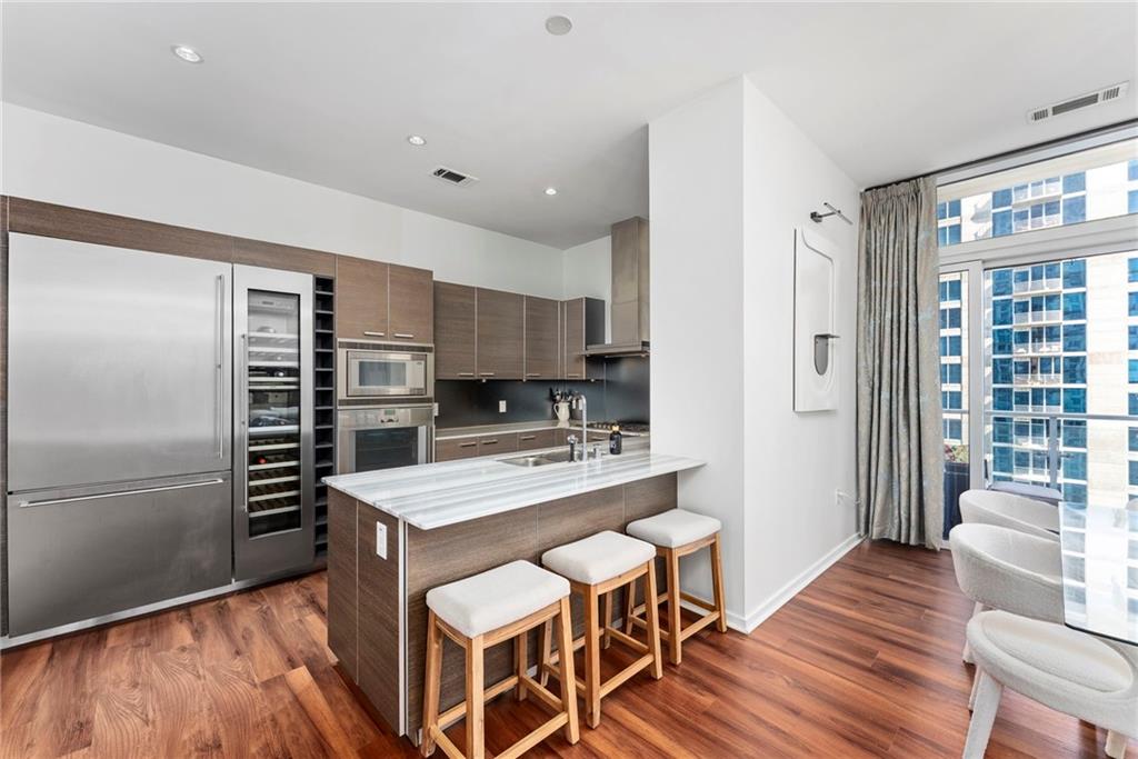 W Residences - Residential