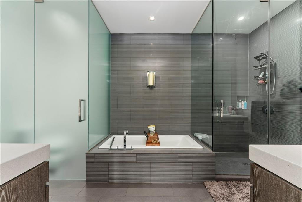 W Residences - Residential