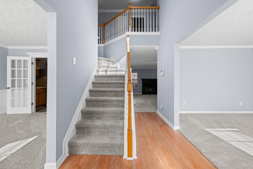 2010 Skylar Leigh Drive, Buford, Georgia image 4