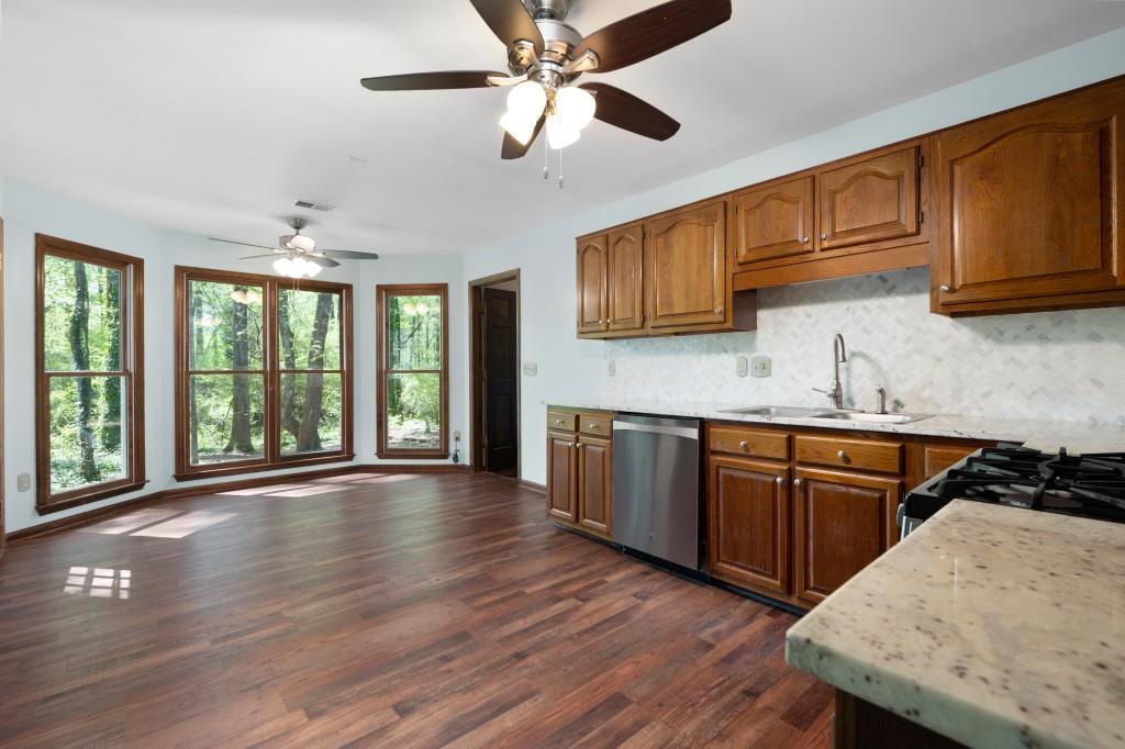 1061 Retner Drive, Mableton, Georgia image 18