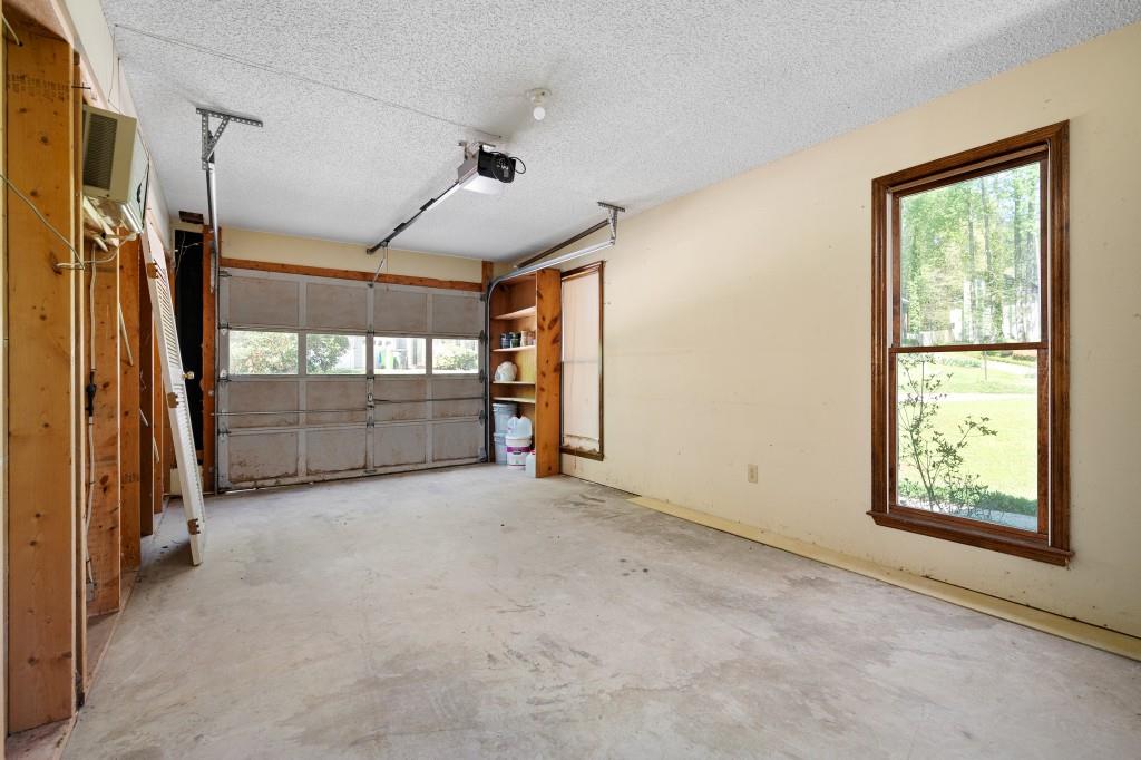 1061 Retner Drive, Mableton, Georgia image 22