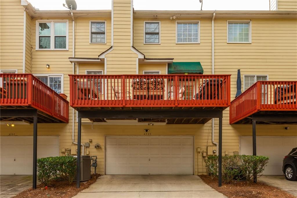 4735 Longcourt Drive, Atlanta, Georgia image 45