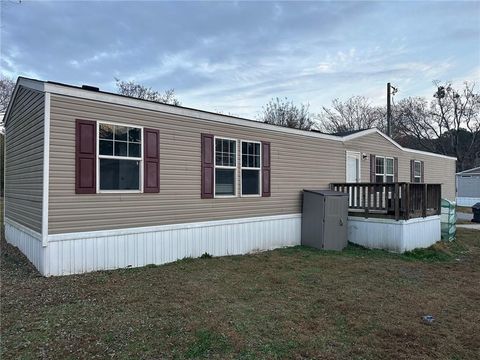 145 Town Lane Fayetteville GA 30214