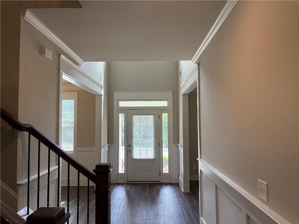 3262 Avenel Court