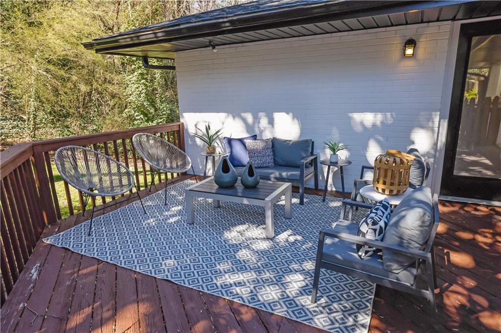 696 Kenilworth Circle, Stone Mountain, Georgia image 36