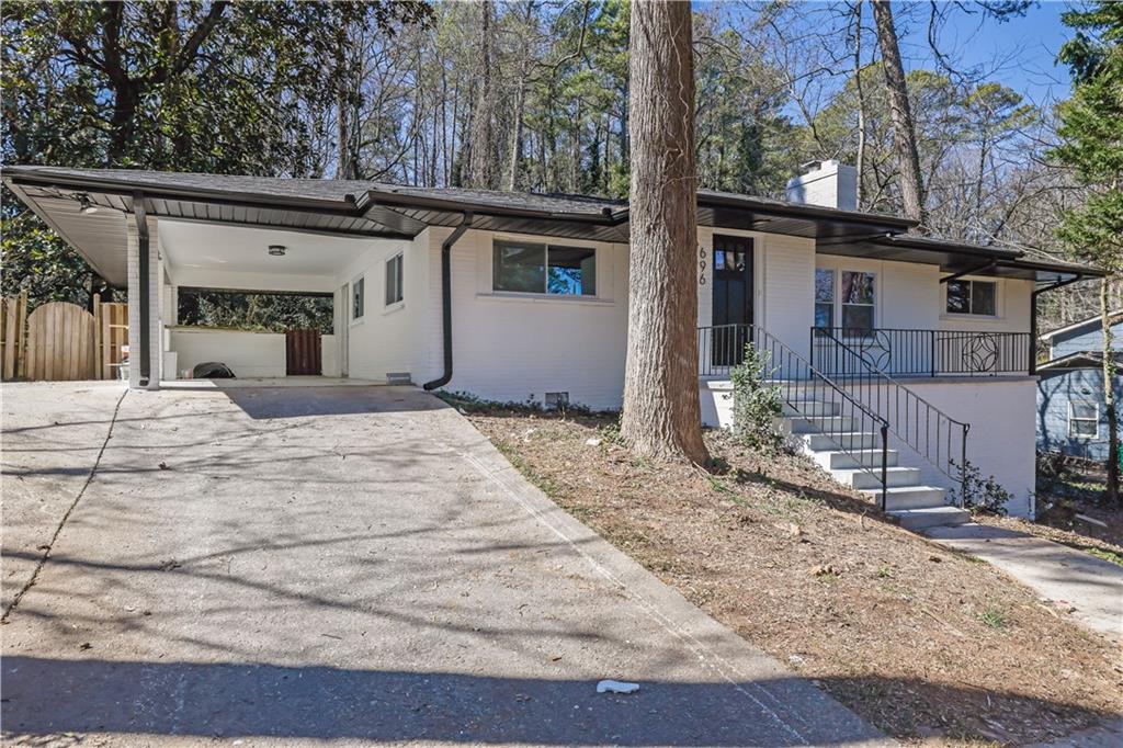 696 Kenilworth Circle, Stone Mountain, Georgia image 32
