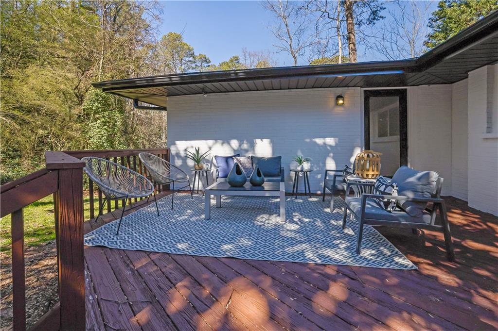 696 Kenilworth Circle, Stone Mountain, Georgia image 38