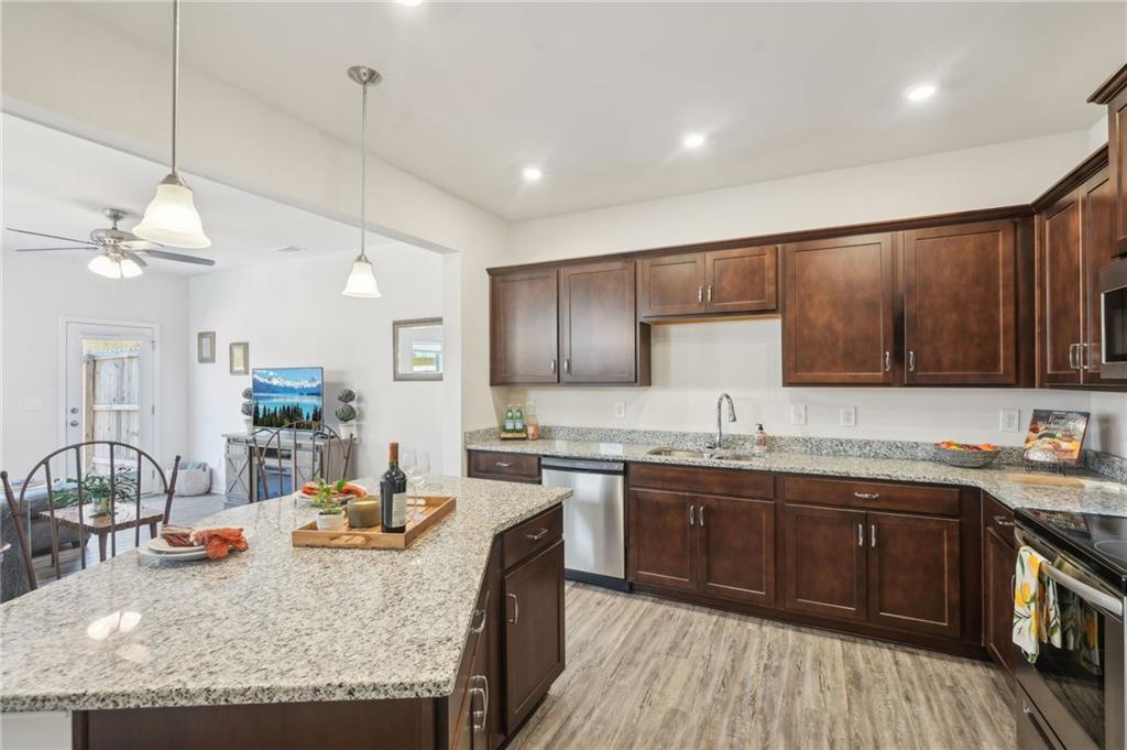 156 Sawgrass Drive, Ball Ground, Georgia image 13