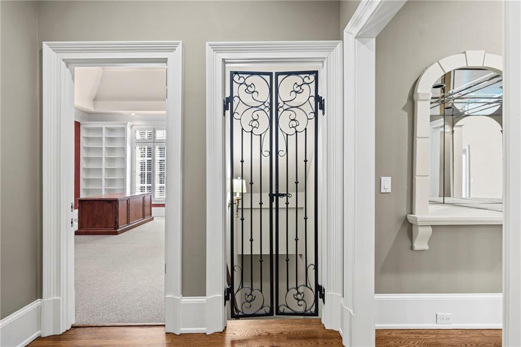 River Oaks - Residential