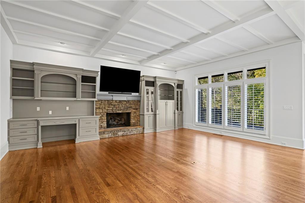 River Oaks - Residential