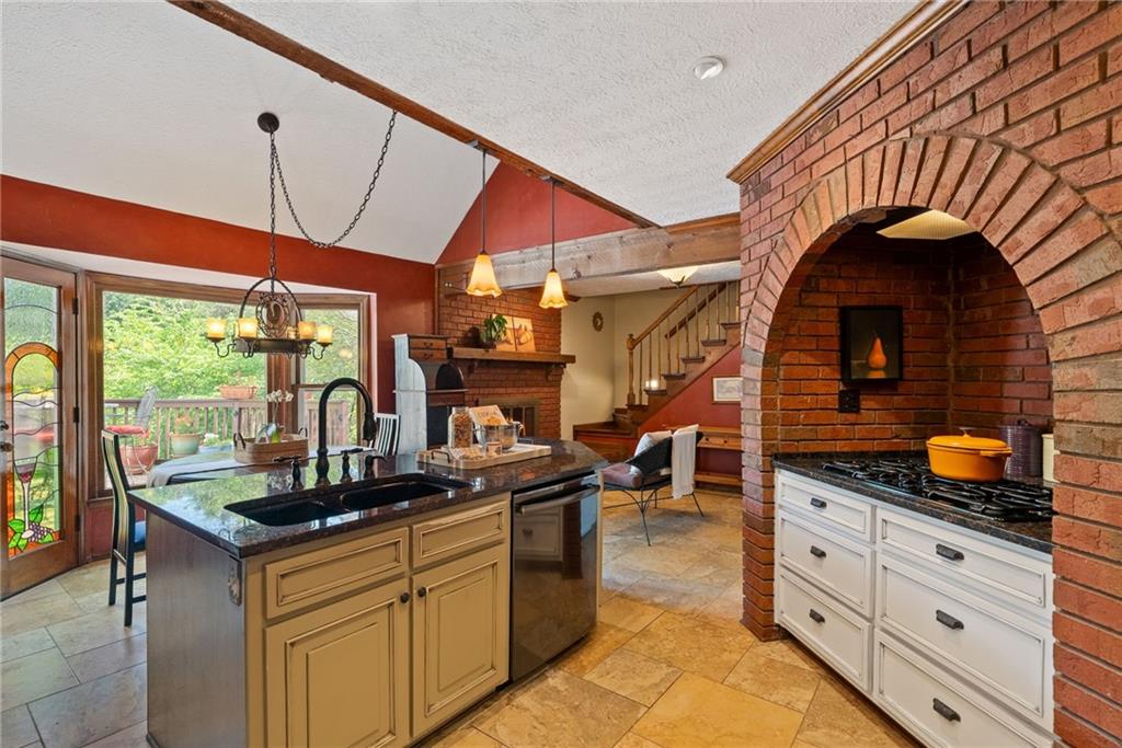 4820 Coppedge Trail, Peachtree Corners, Georgia image 6