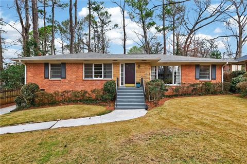 827 Pinetree Drive Decatur GA 30030