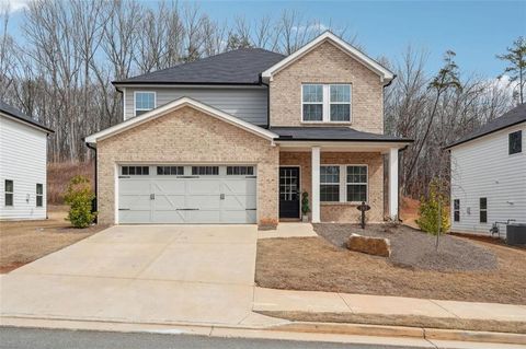 A home in Dawsonville