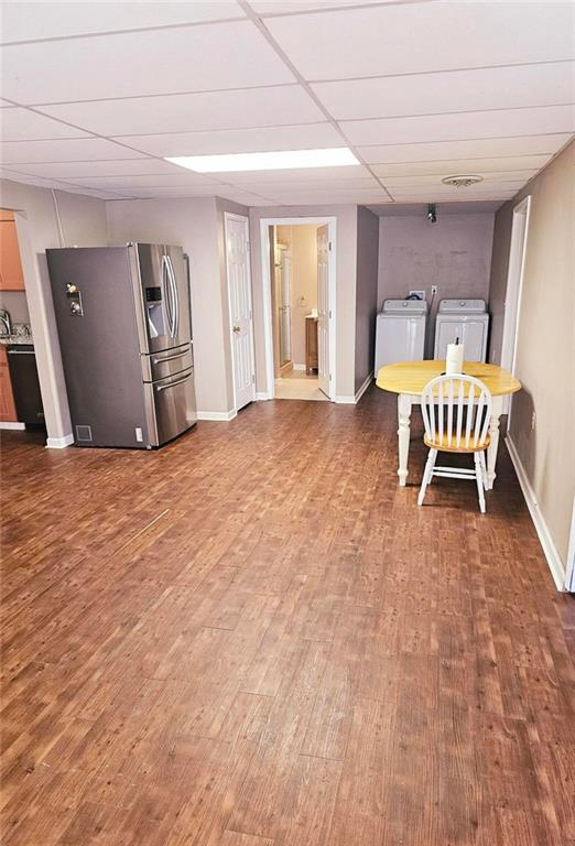 KERRY CREEK - Residential Lease
