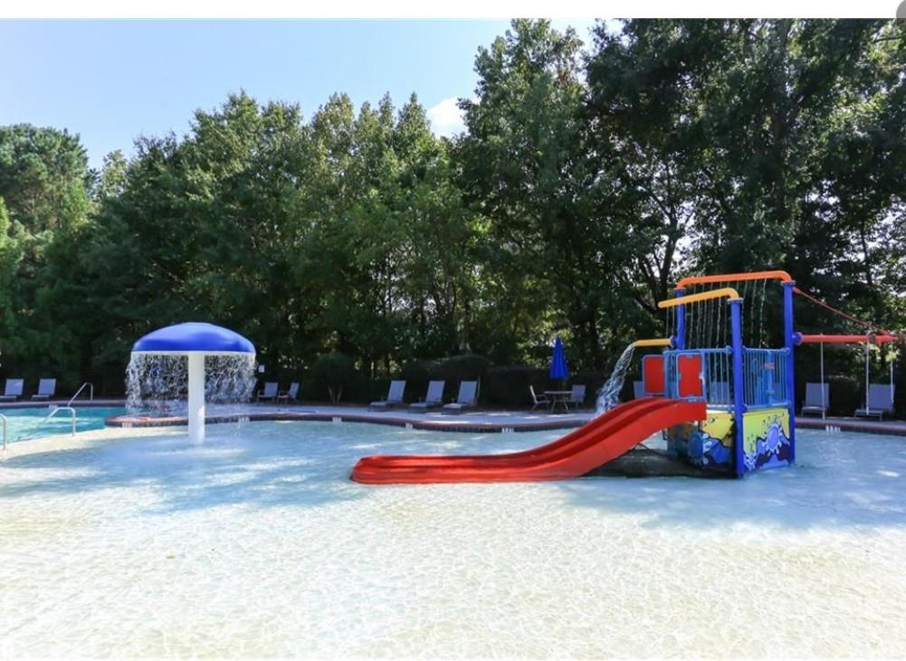 Hanover Pointe - Residential