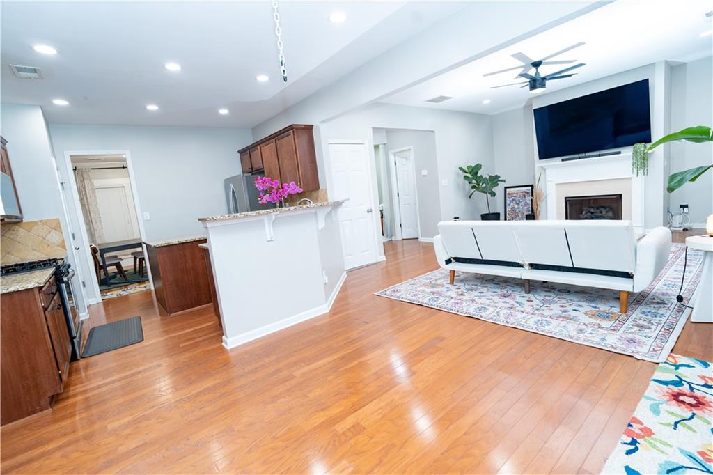 Hanover Pointe - Residential