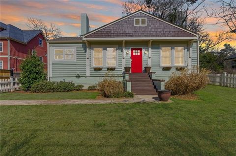 Photo of 3410 Glenwood Road, Decatur, GA 30032 (MLS # 7729412)