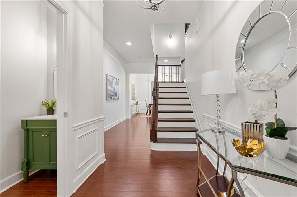 5534 Parkerton Lane