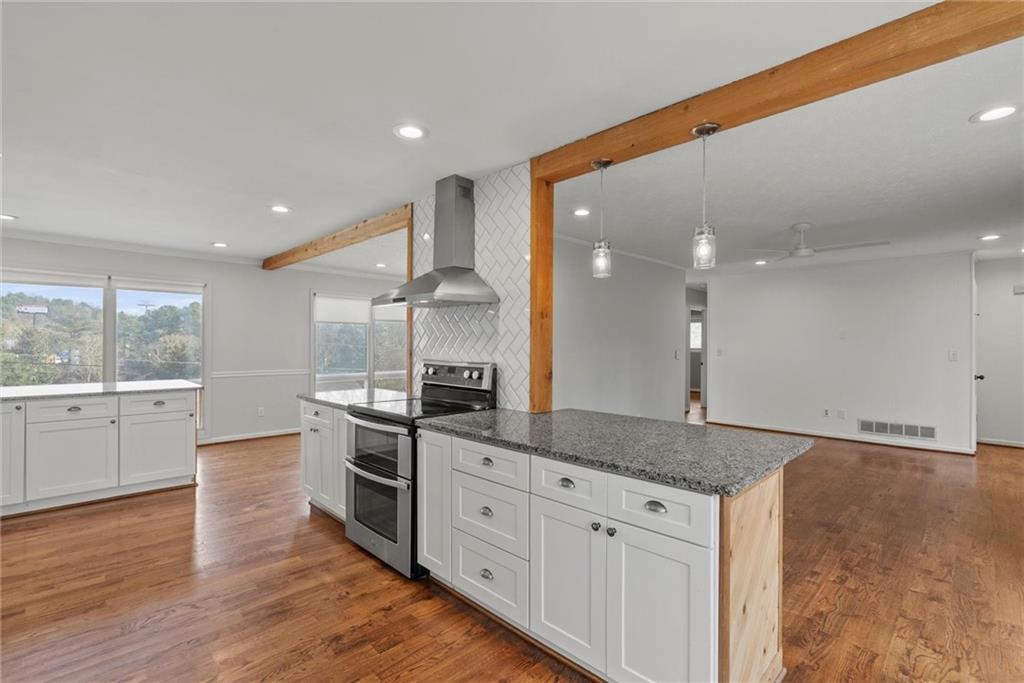 1713 Lancaster Drive