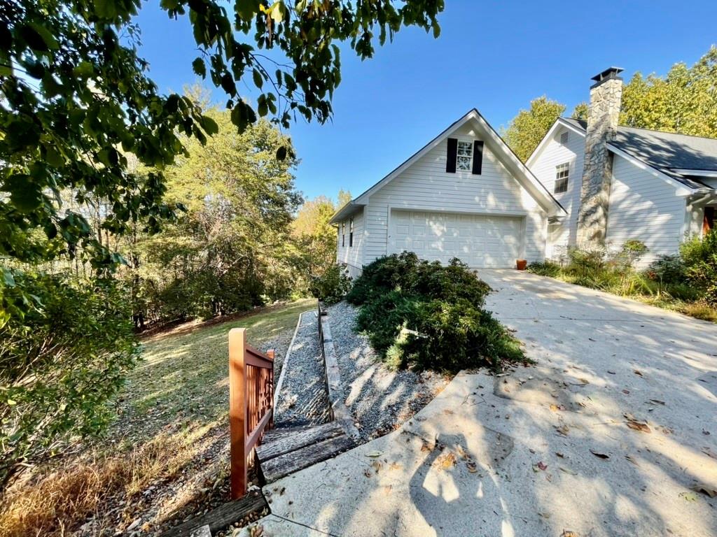 1036 Wards Creek Drive