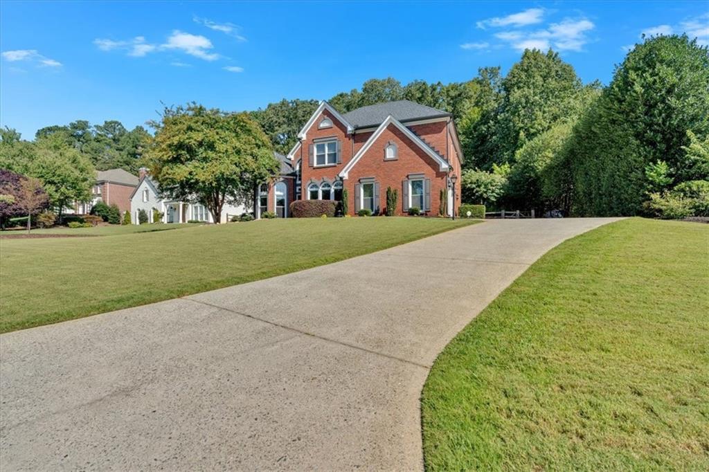 4195 Berkeley View Drive, Berkeley Lake, Georgia image 3