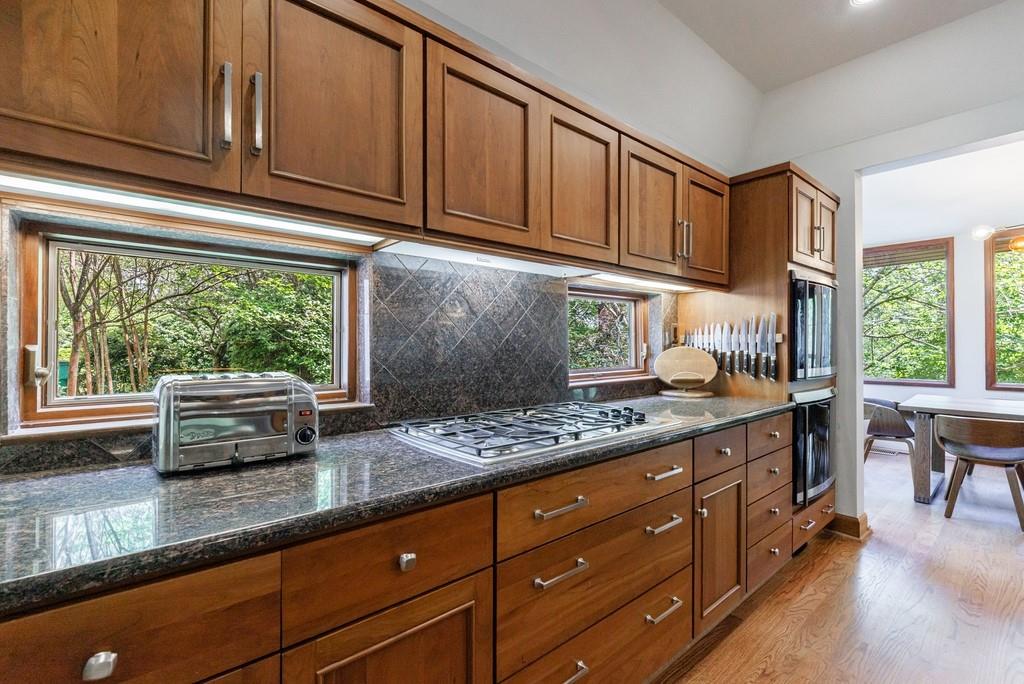 5120 Jett Forest Trail, Atlanta, Georgia image 13