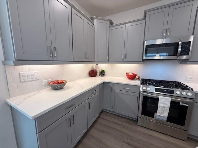 108 English Barn Way