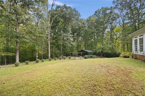 A home in Dawsonville