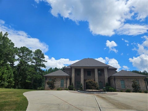 Homes For Rent - 4229 Giverney Boulevard<br/> Fairburn, GA 30213