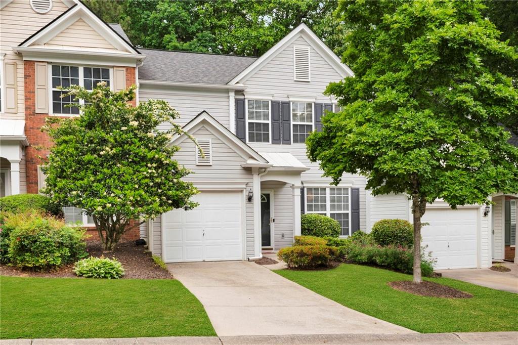 104 Kenninghall Drive SE