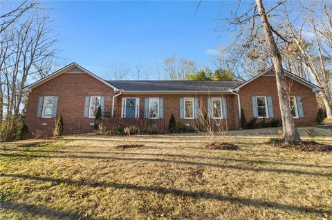 1031 Barnett Place Athens GA 30605