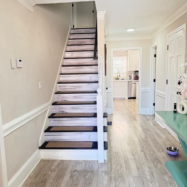 588 Freemans Walk
