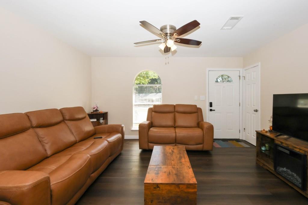 6011 Landover Circle