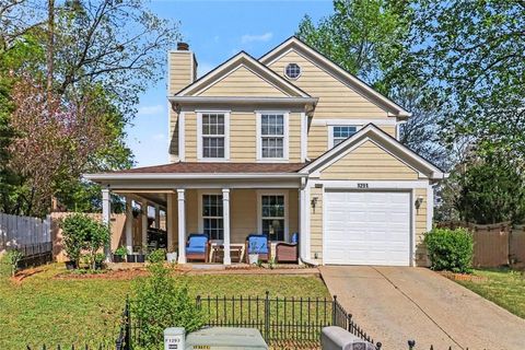 Homes For Sale - 1291 Old Countryside Circle<br/> Stone Mountain, GA 30083