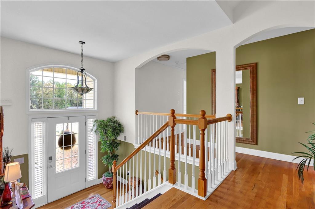 9020 Farm Shaw Drive