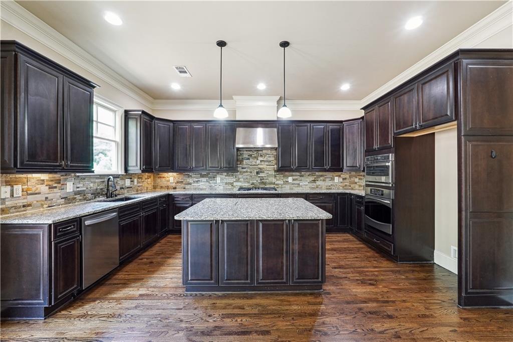 1655 Dawn Drive, Suwanee, Georgia image 16